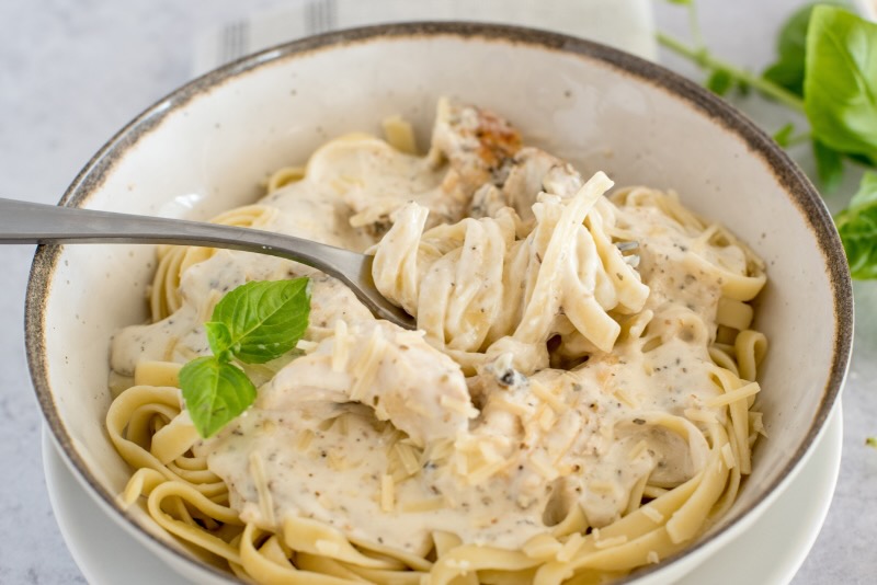 Chicken Alfredo Preparation